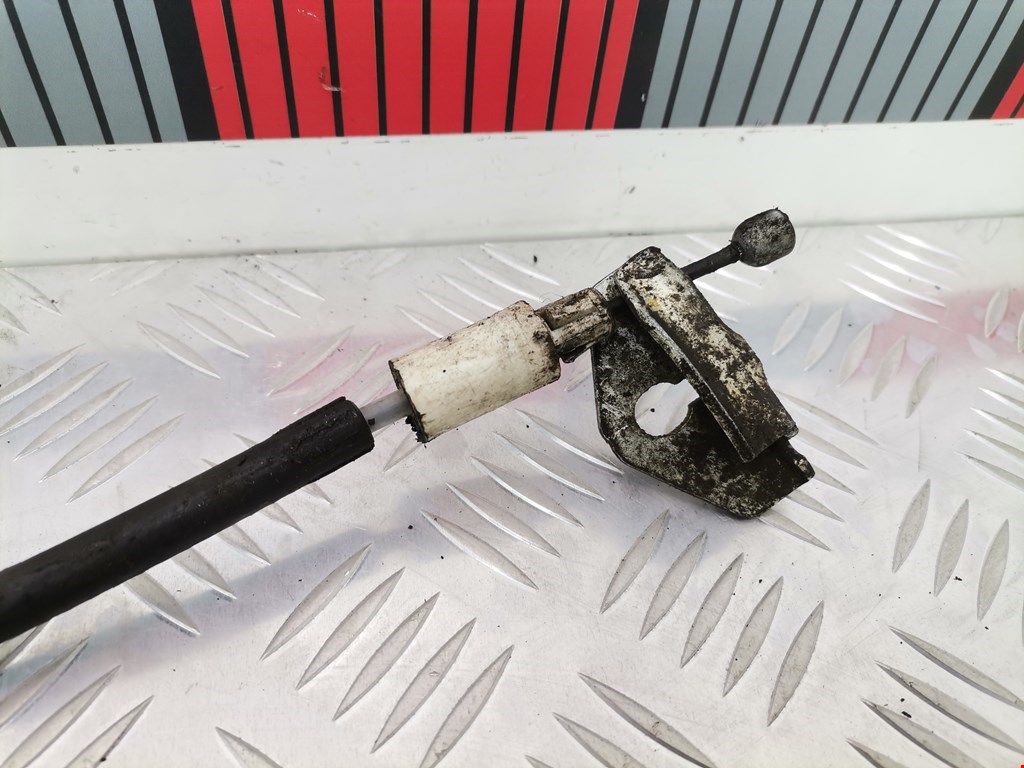 Трос стояночного тормоза левый/правый FORD Kuga 2008-2012