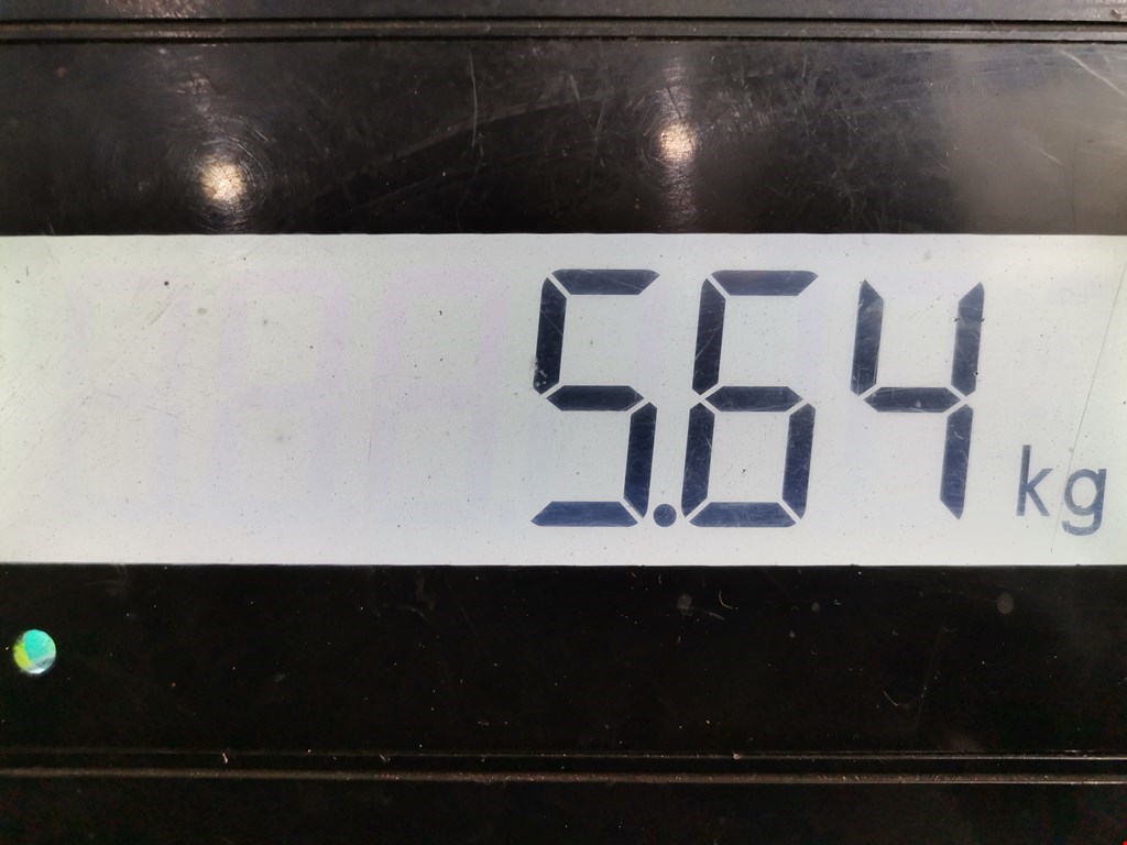 Суппорт передний левый VOLKSWAGEN Passat B6 2005-2011