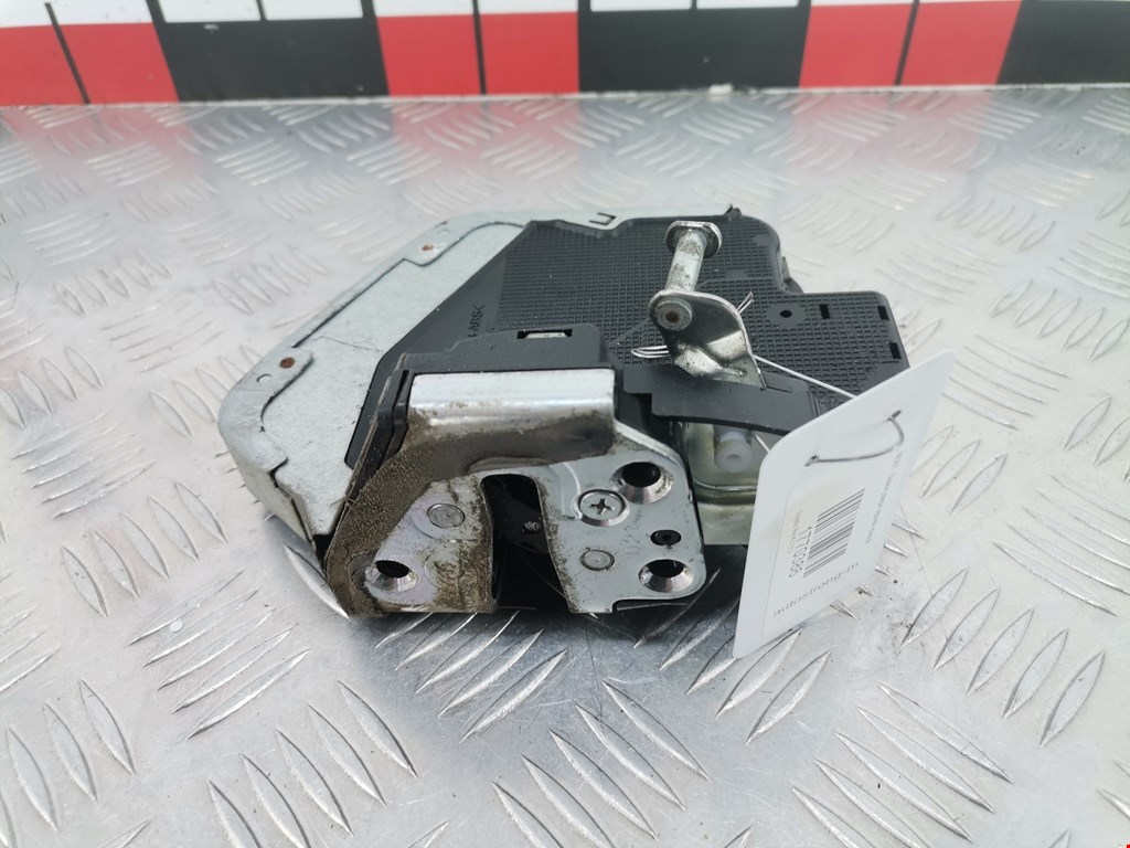 Замок двери задней правой TOYOTA RAV 4 XA30 2006-2012