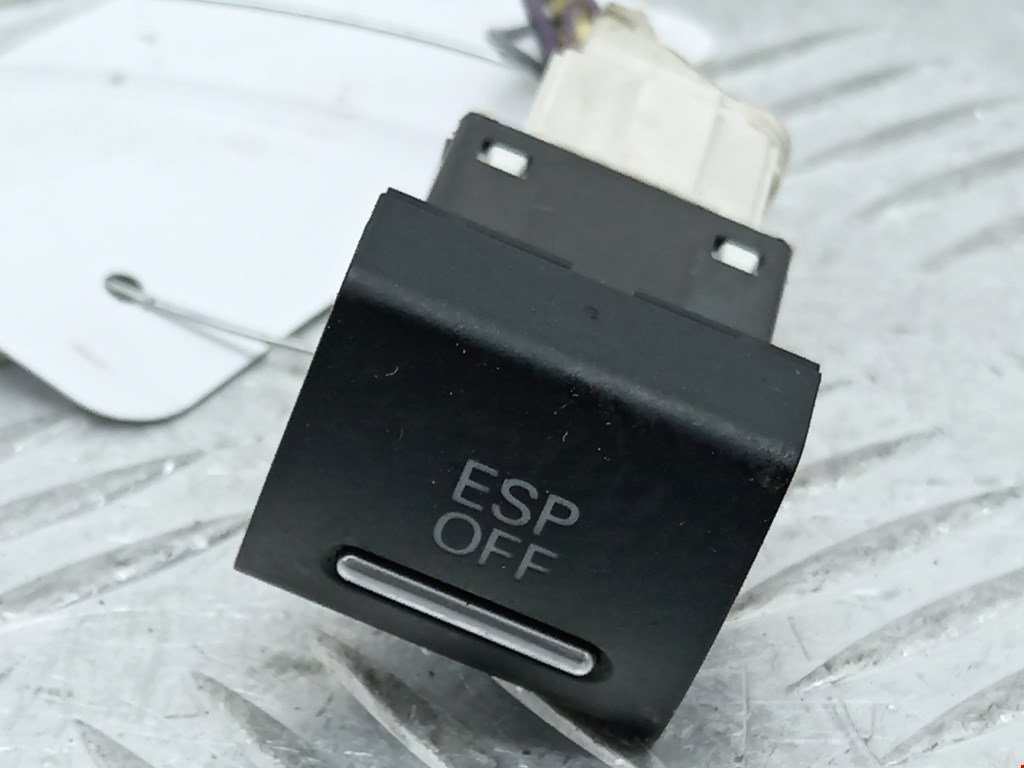 Кнопка антипробуксовочной системы AUDI A3 8P 2003-2013