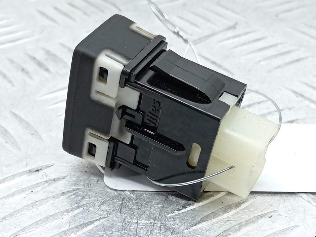 Кнопка корректора фар SUZUKI Splash 2008-2015