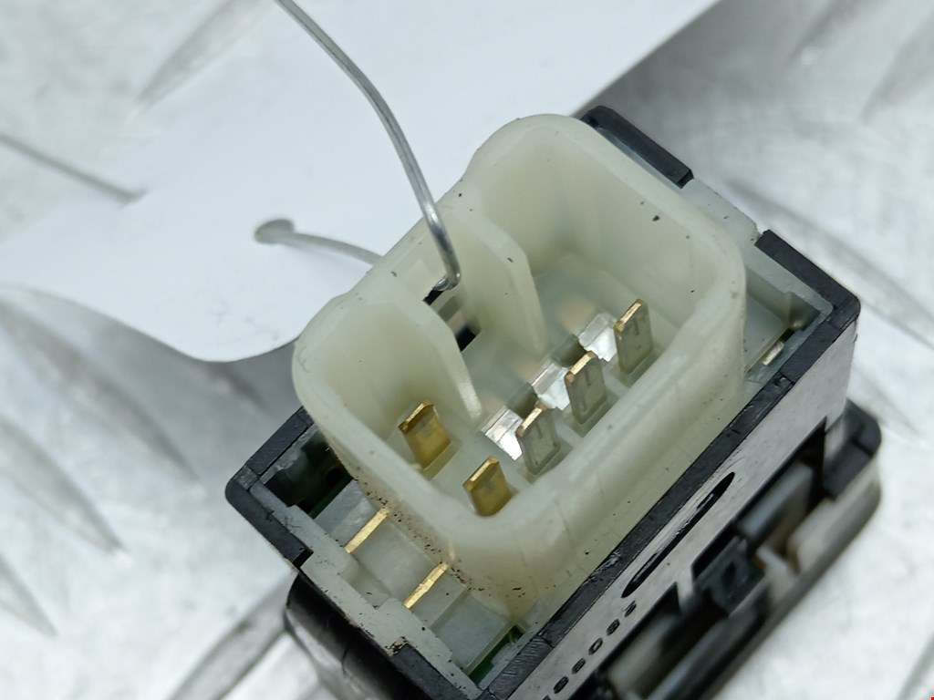 Кнопка корректора фар SUZUKI Splash 2008-2015