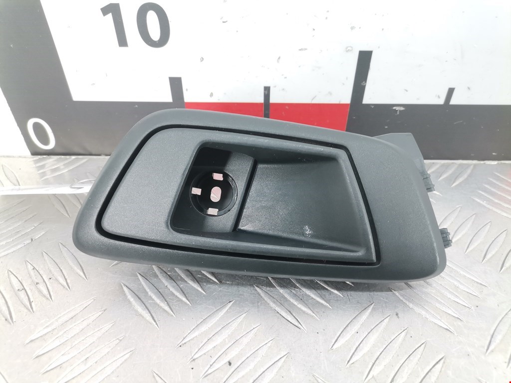 Ручка дверная задняя внутренняя левая FORD Fiesta 2008-2012