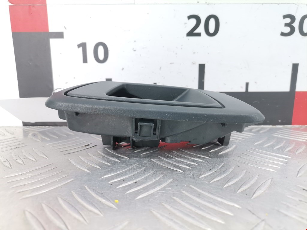 Ручка дверная задняя внутренняя левая FORD Fiesta 2008-2012