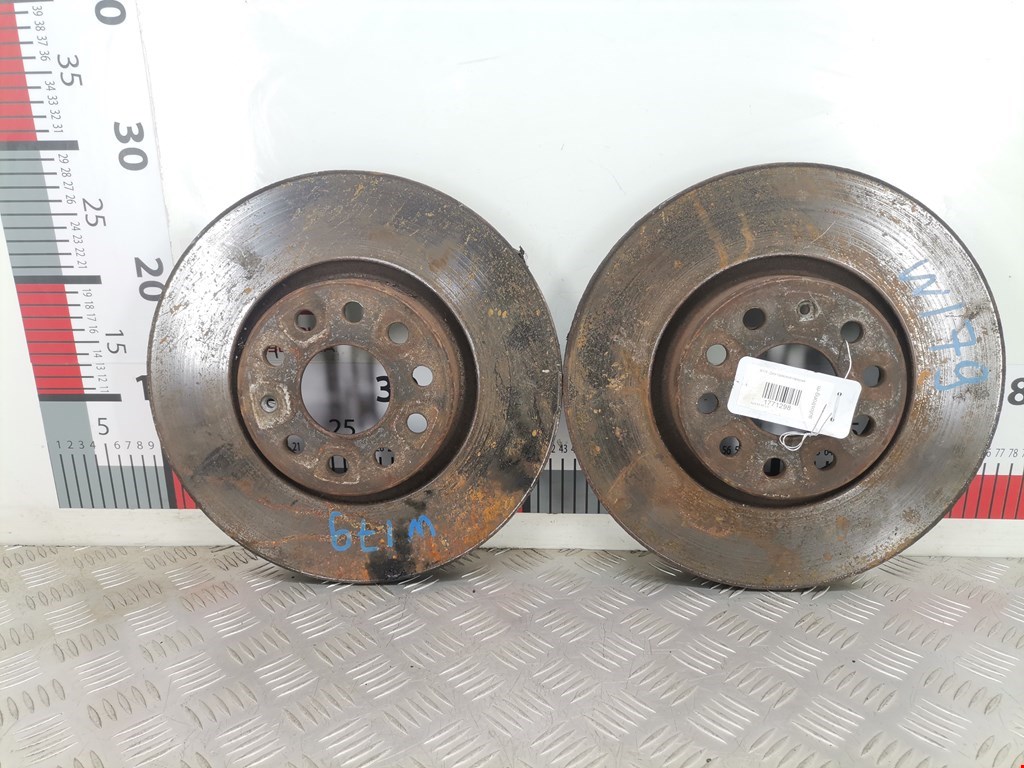 Диск тормозной передний AUDI A3 8P 2003-2013