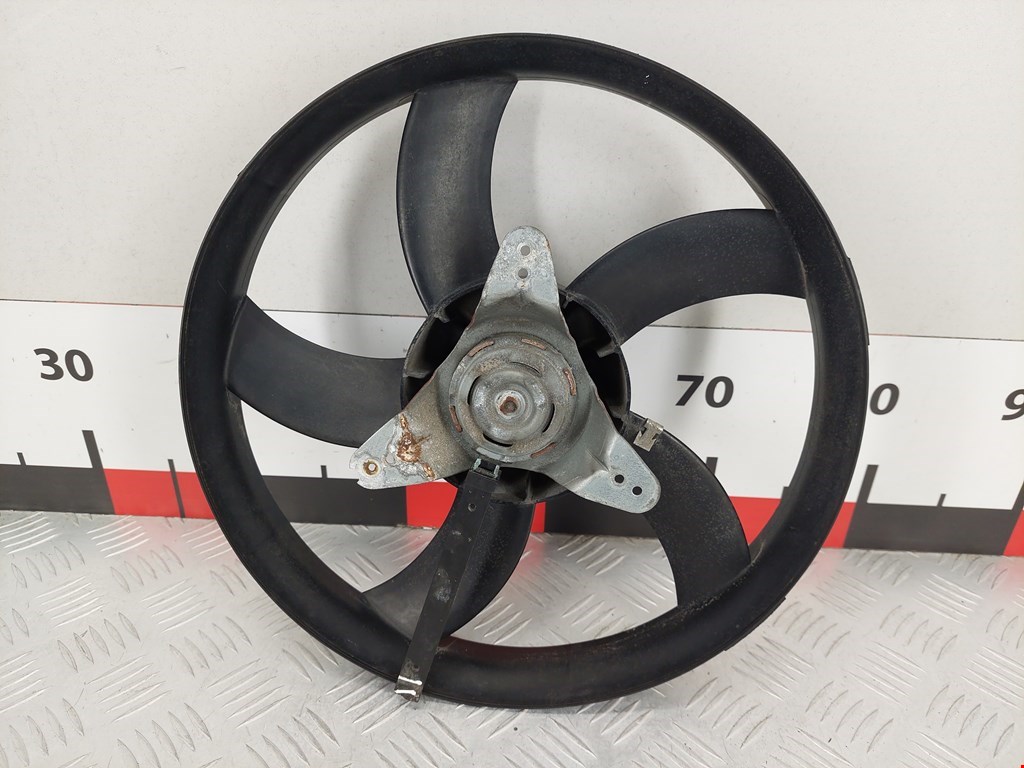 Вентилятор радиатора основного SEAT Ibiza 2002-2008