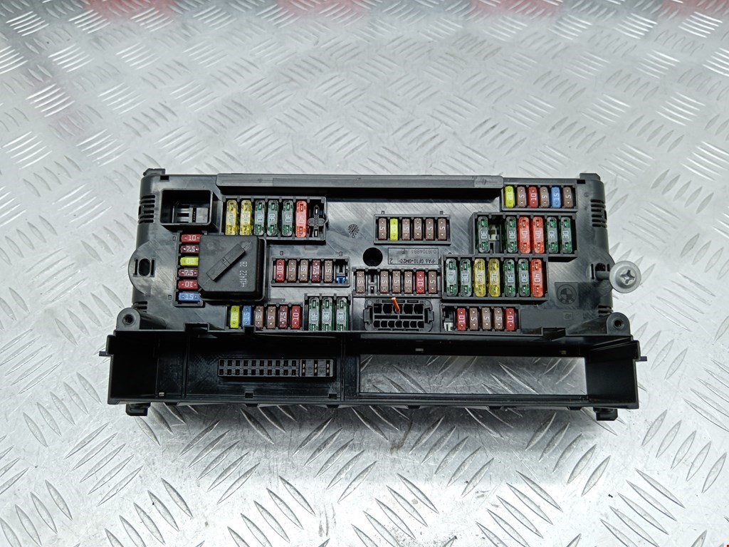 Датчик уровня в бачок омывателя BMW 5er 5 серия F10/F11/F07 2009-2017