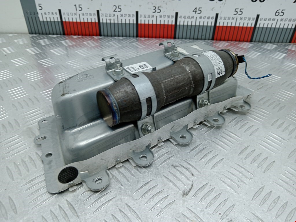 Подушка безопасности пассажирская (в торпедо) BMW 5er 5 серия F10/F11/F07 2009-2017