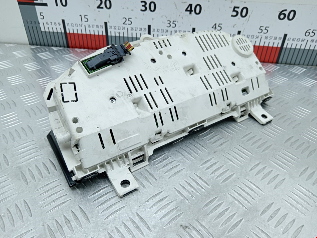 Панель приборов (щиток) LAND ROVER Range Rover Sport 2005-2013