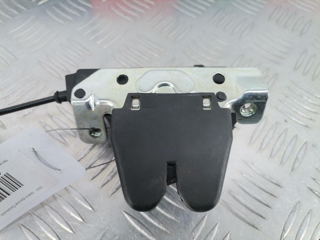 Замок багажника (крышки двери) MERCEDES-BENZ C-Class C-klasse W204 2007-2015