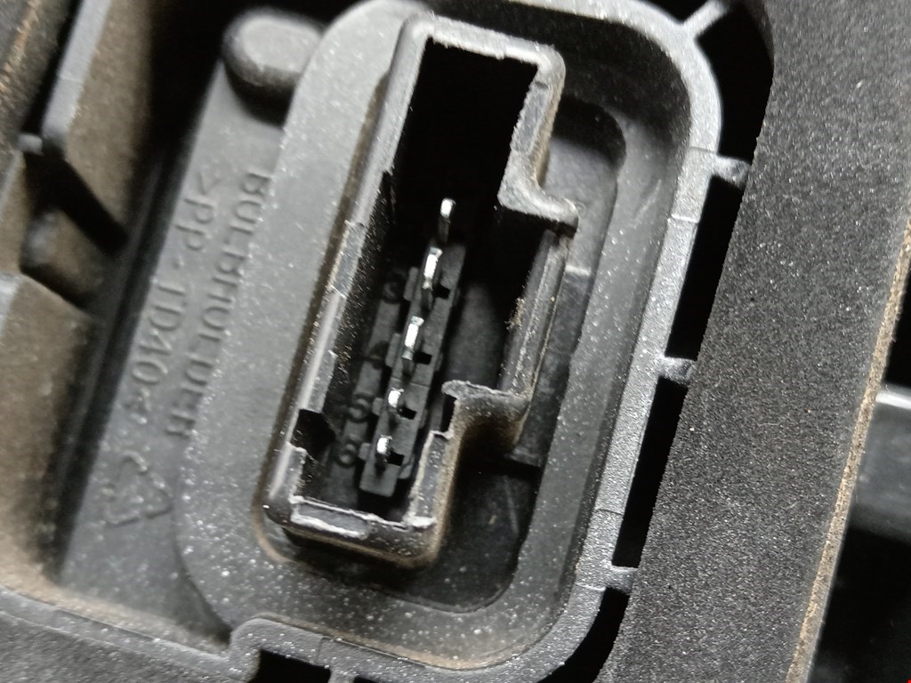 Фонарь задний левый DACIA Duster Duster I 2010-2017