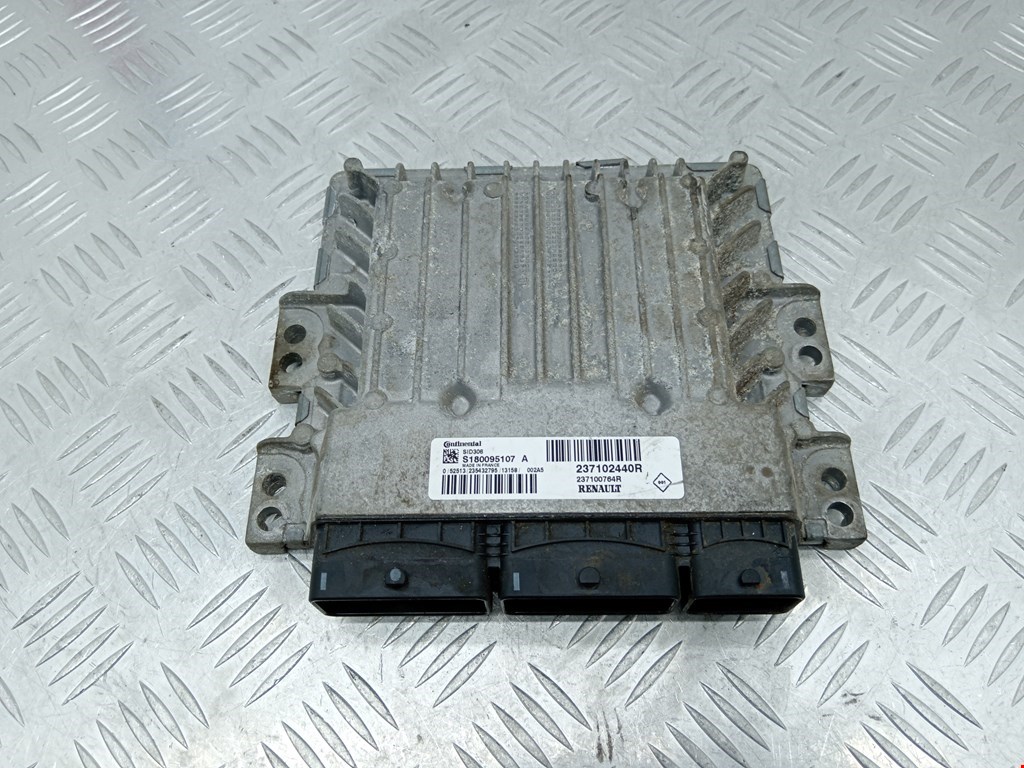 Блок управления двигателя (ЭБУ) DACIA Duster Duster I 2010-2017