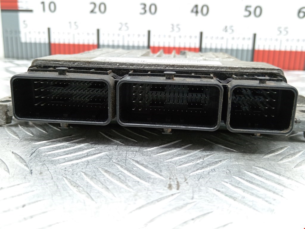 Блок управления двигателя (ЭБУ) DACIA Duster Duster I 2010-2017