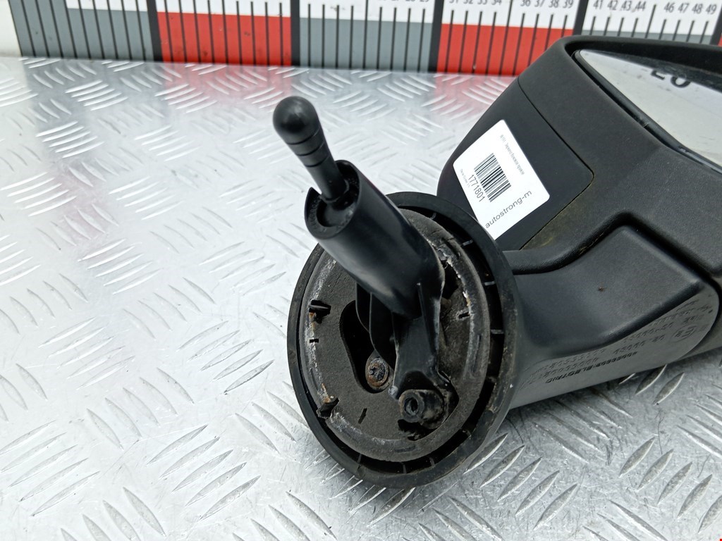 Зеркало правое DACIA Duster Duster I 2010-2017