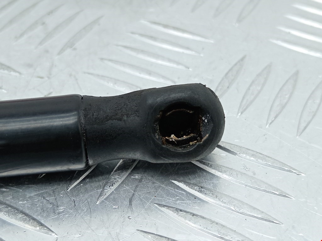 Амортизатор капота левый=правый DACIA Duster Duster I 2010-2017