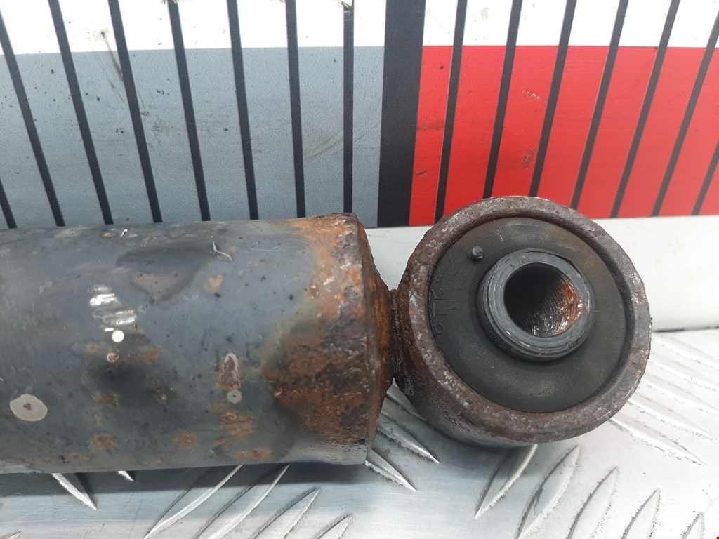 Амортизатор задний правый SUZUKI Grand Vitara 2005-2015