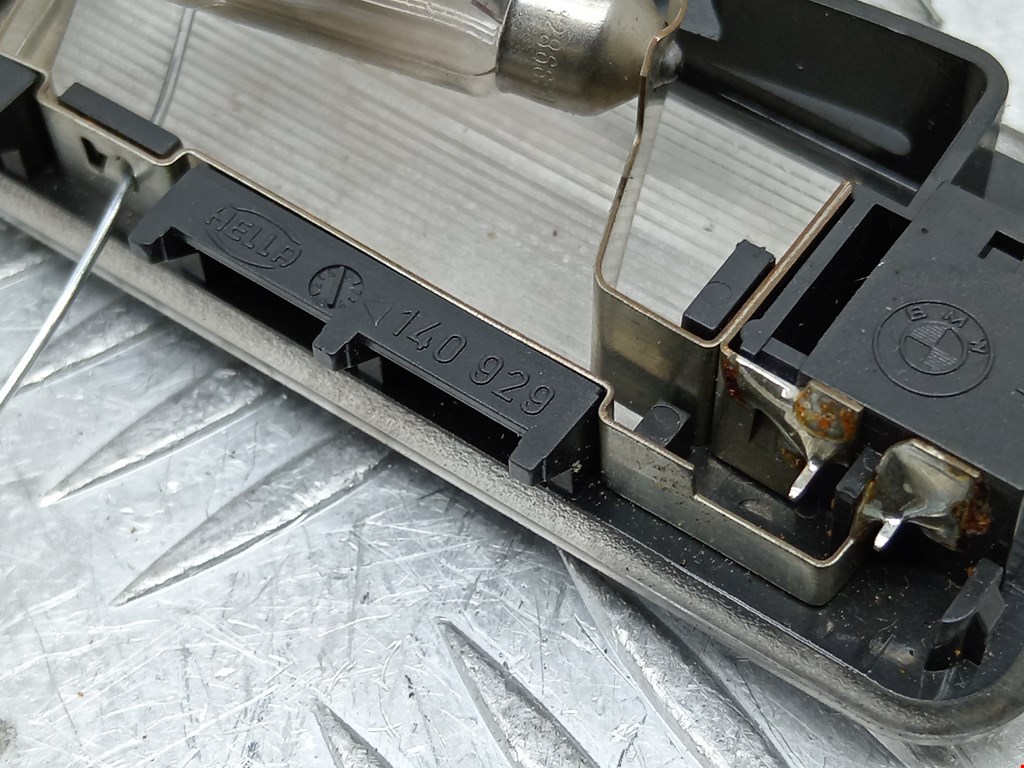 Плафон салонный (салона фонарь) BMW X3 E83 2003-2010