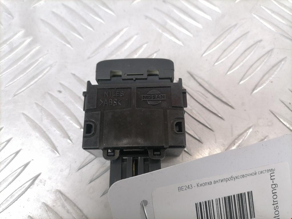 Кнопка антипробуксовочной системы RENAULT Koleos HY 2008-2016
