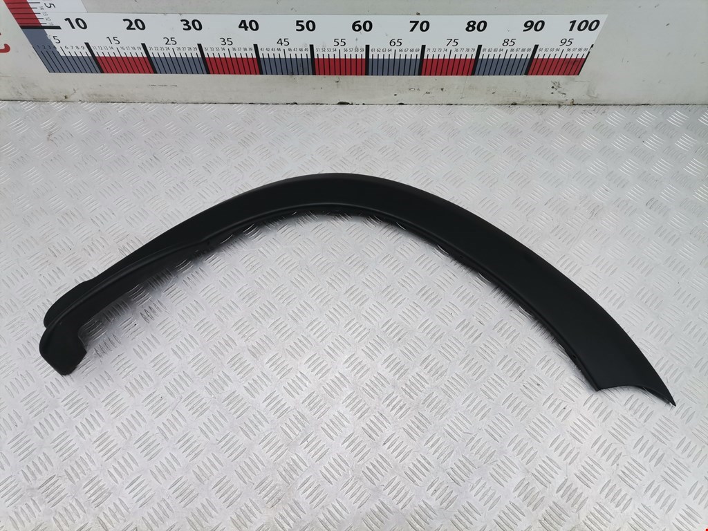 Накладка декоративная (молдинг) крыла переднего правого Renault Duster 1 (2010-2020)