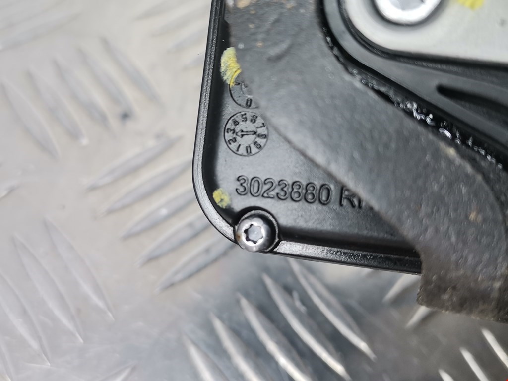 Замок двери передней правой OPEL Insignia 2008-2017