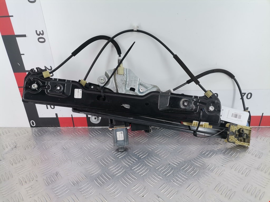 Стеклоподъемник передний левый OPEL Astra J 2009-2017