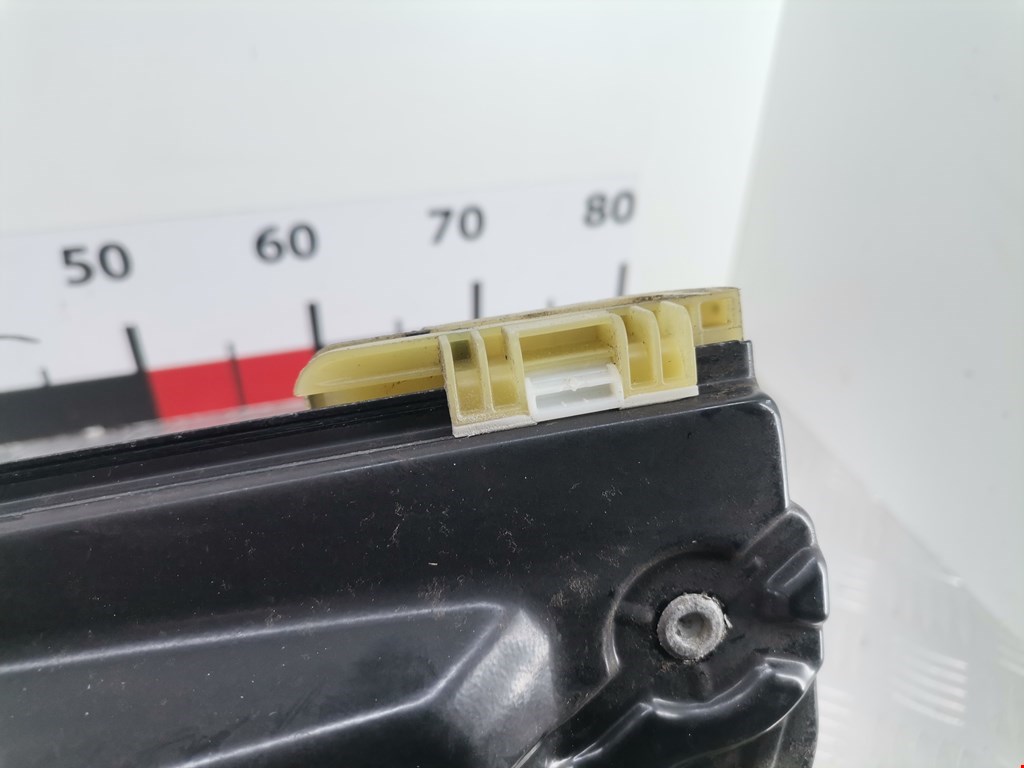 Стеклоподъемник передний левый OPEL Astra J 2009-2017