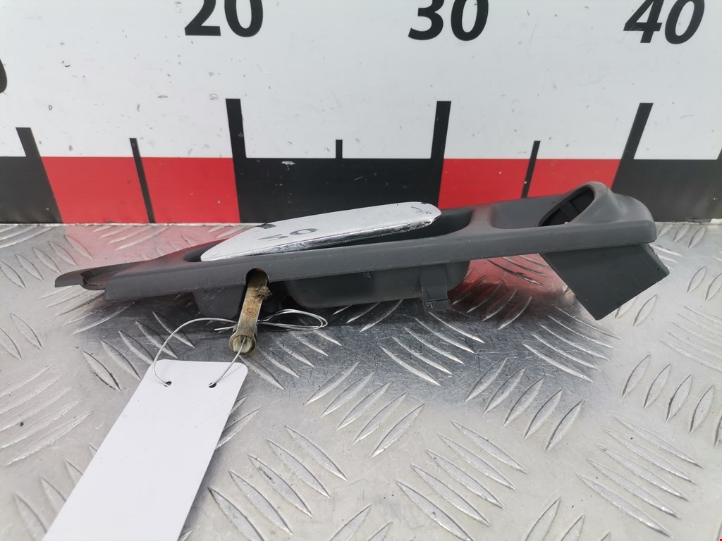 Ручка дверная задняя внутренняя левая MERCEDES-BENZ C-Class C-klasse W203 2000-2007