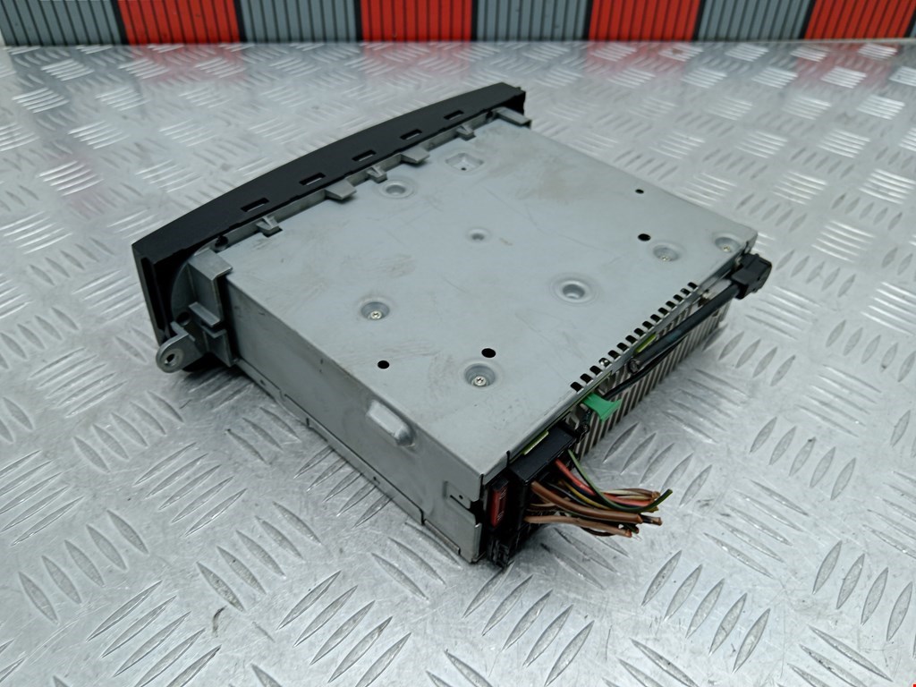 Магнитола MERCEDES-BENZ C-Class C-klasse W203 2000-2007