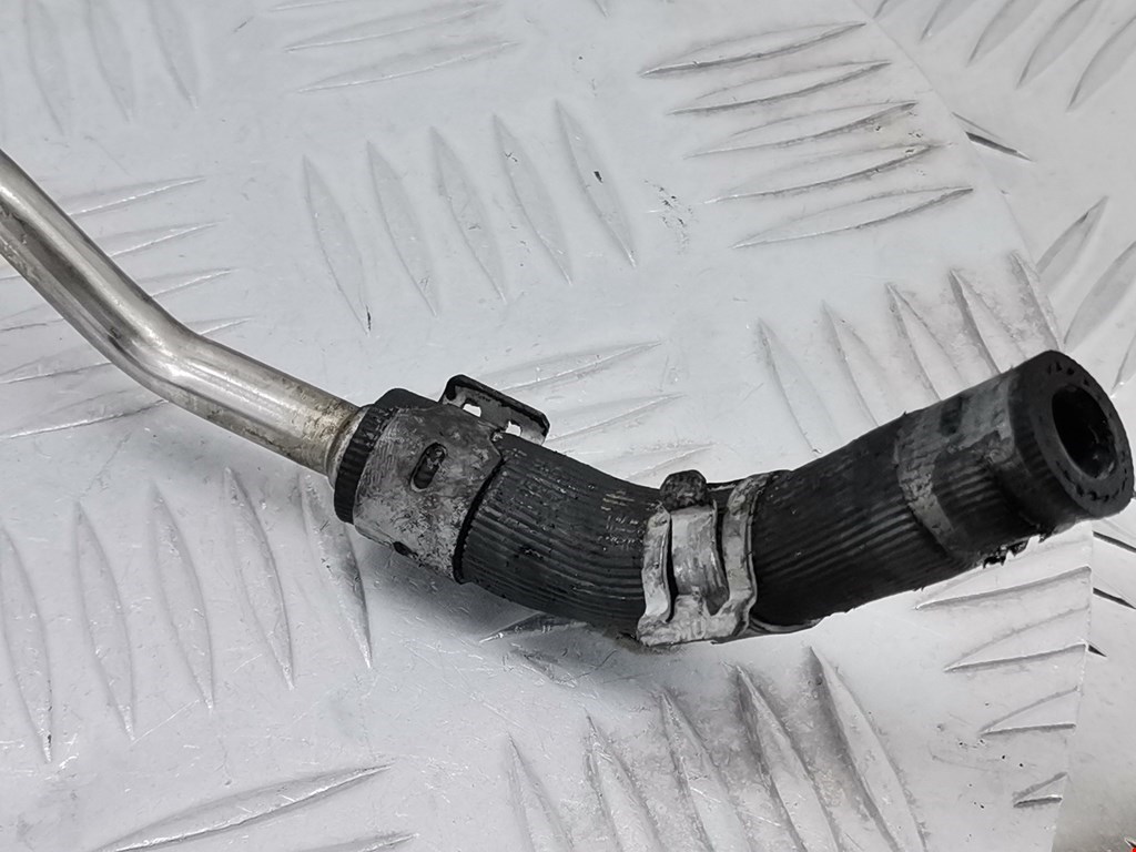 Трубка нагнетателя VOLKSWAGEN Passat B6 2005-2011