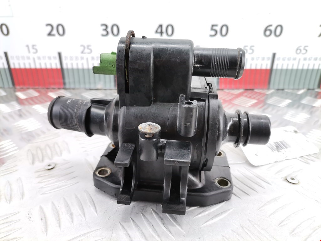 Корпус термостата FORD Fusion 2002-2012