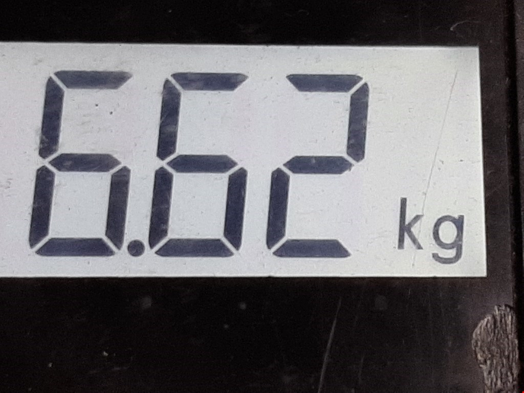 Ступица передняя правая VOLKSWAGEN Passat B6 2005-2011