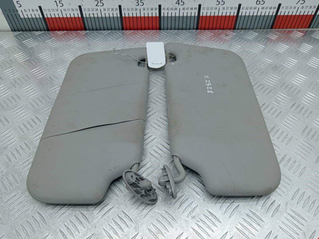 Козырек солнцезащитный FORD Fiesta 2001-2008