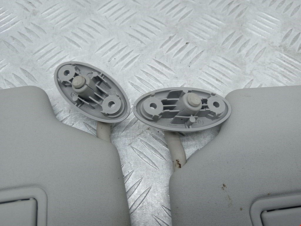 Козырек солнцезащитный FORD Fiesta 2001-2008