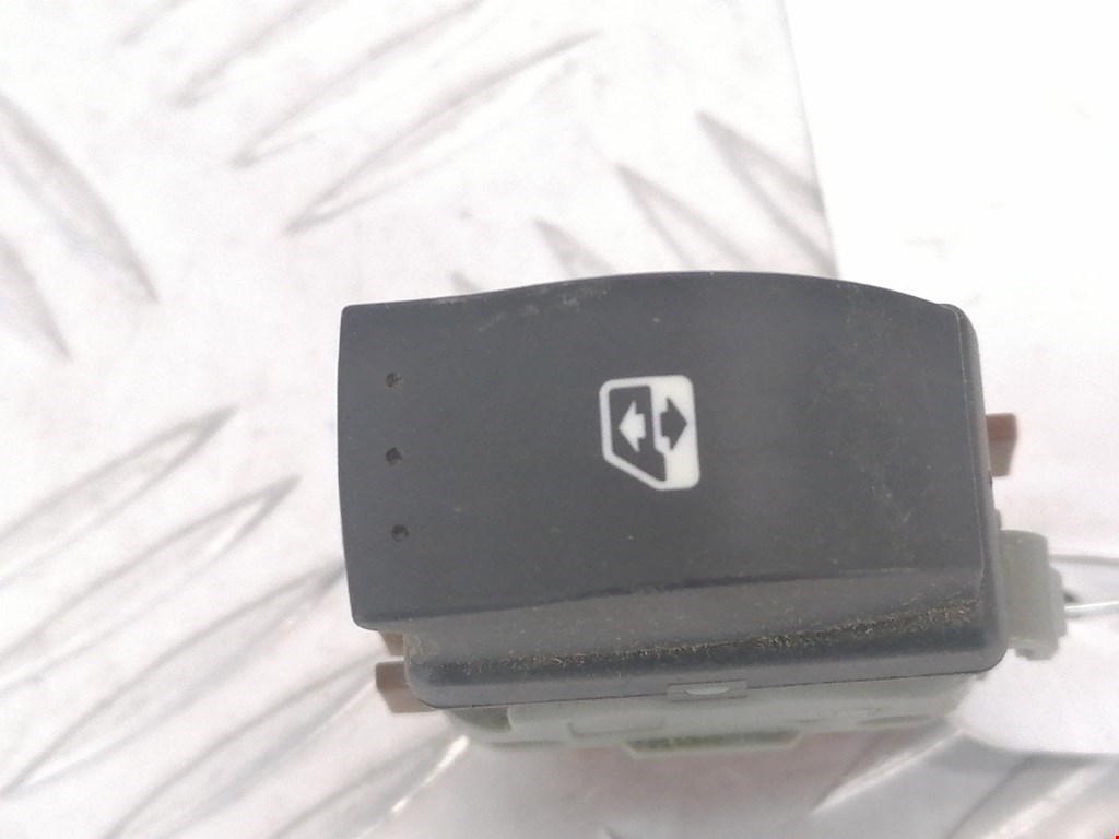 Кнопка стеклоподъемника RENAULT Espace 2003-2014