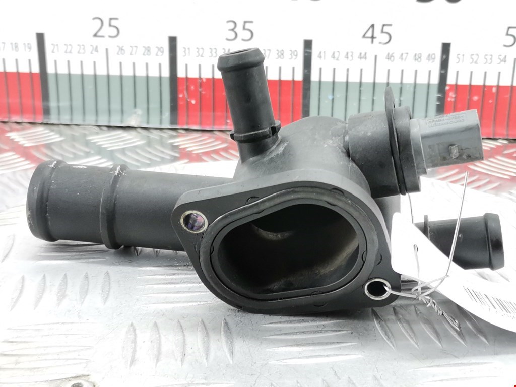 Тройник системы охлаждения VOLKSWAGEN Caddy III 2004-2015