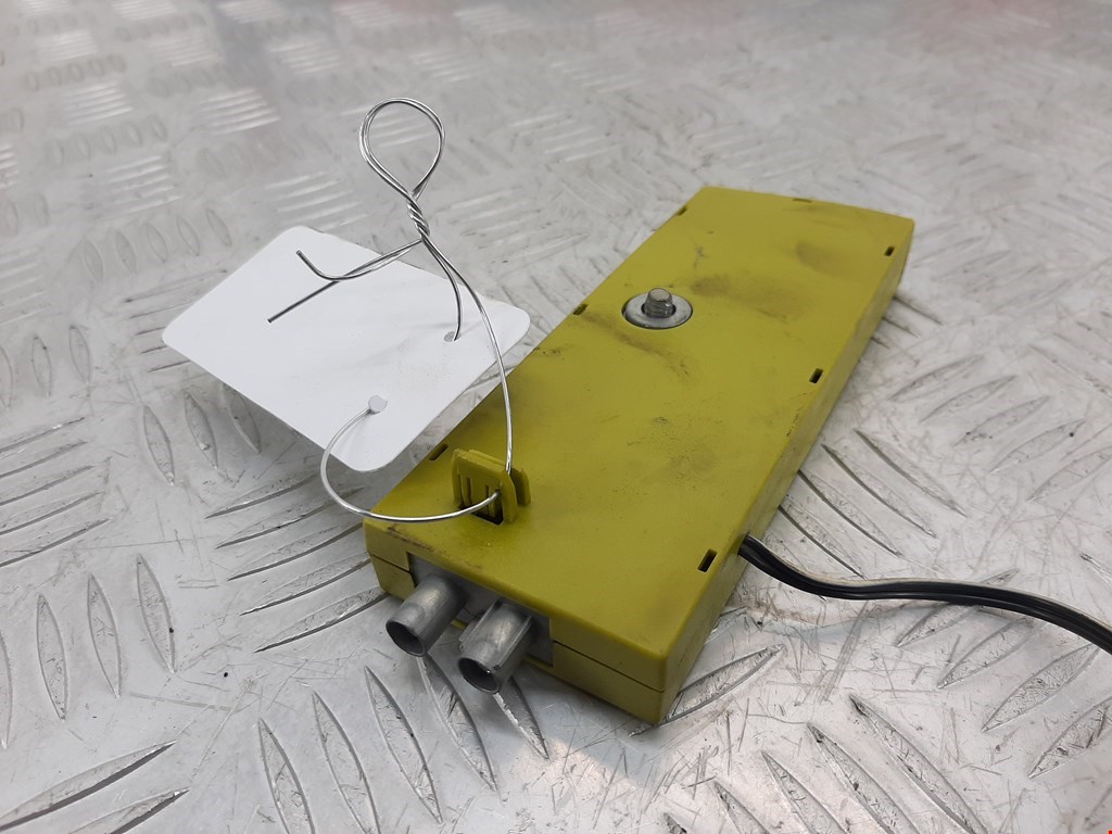 Усилитель антенны LAND ROVER Range Rover Sport 2005-2013