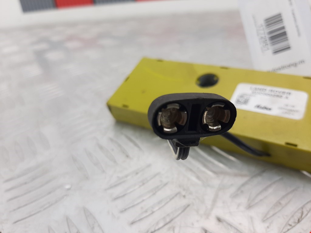 Усилитель антенны LAND ROVER Range Rover Sport 2005-2013