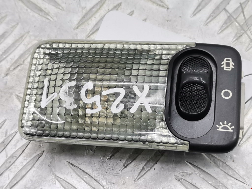 Плафон салонный (салона фонарь) PEUGEOT 206 1998-2012