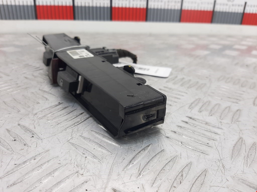 Кнопка аварийной сигнализации (аварийки) OPEL Astra H/Family 2004-2015