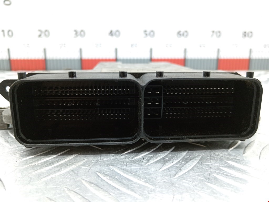 Блок управления двигателя (ЭБУ) HYUNDAI i40 2011-2019