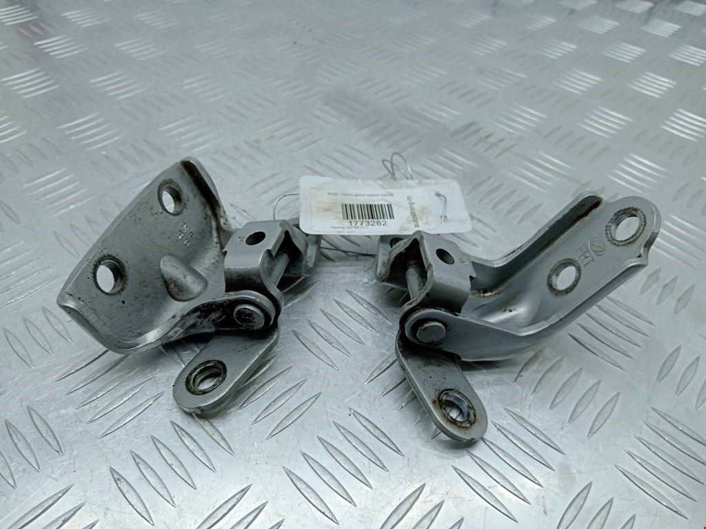 Петля двери задней правой Hyundai i40 (VF) (2011-2019)