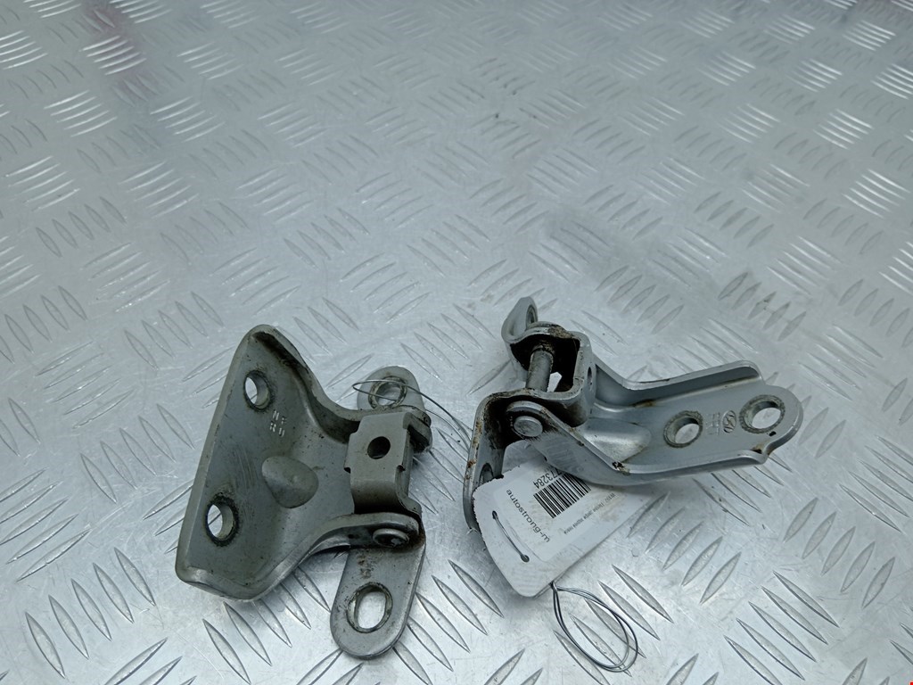 Петля двери задней левой Hyundai i40 (VF) (2011-2019)
