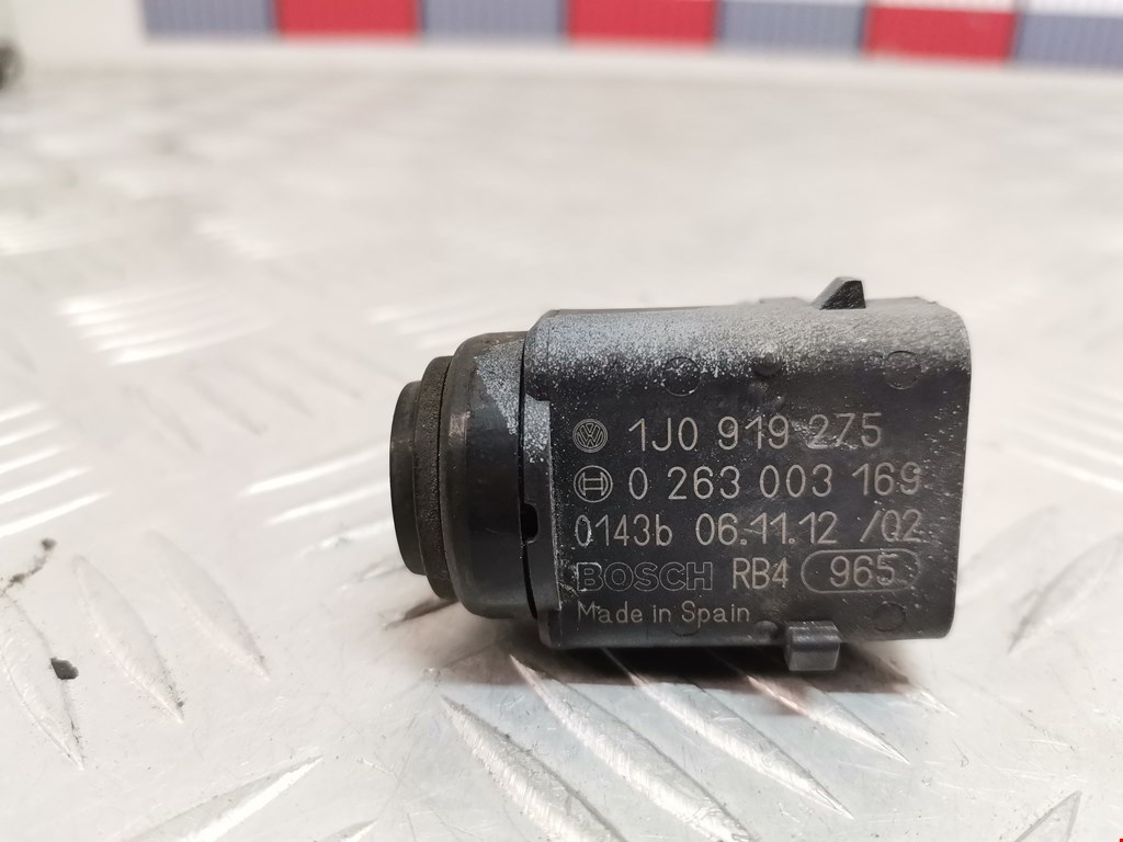 Датчик парковки VOLKSWAGEN Touareg 2002-2010