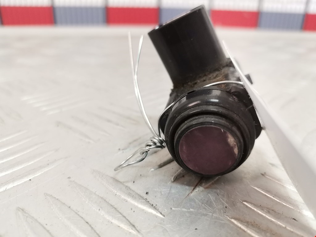 Датчик парковки VOLKSWAGEN Touareg 2002-2010