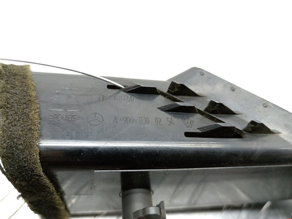 Дефлектор воздушный MERCEDES-BENZ Sprinter 906 2006-2018