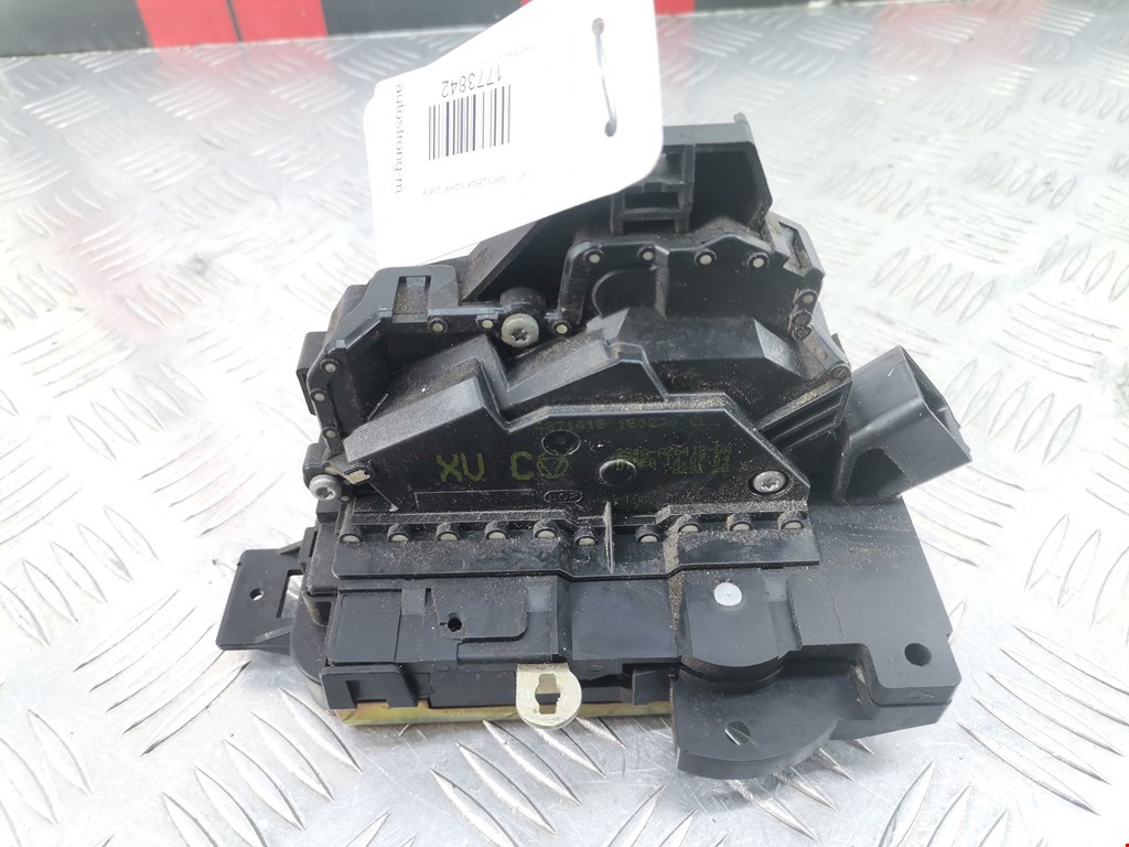 Замок двери задней правой FORD Focus I 1998-2005