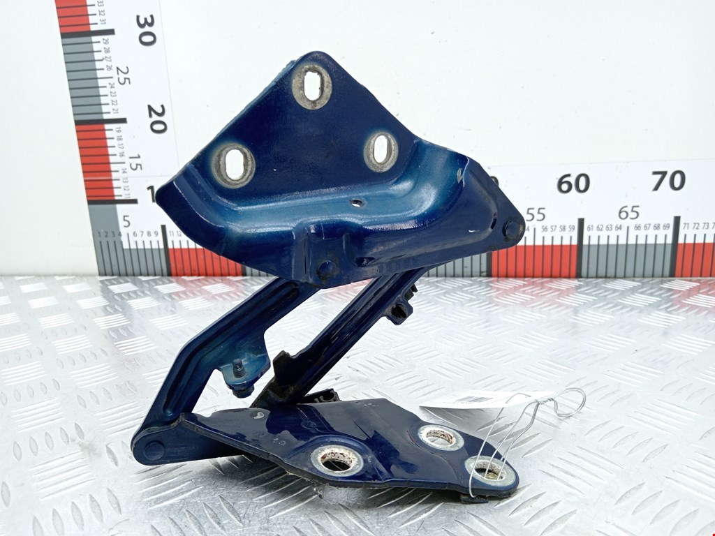 Петля капота левая/правая VOLKSWAGEN Touareg 2002-2010