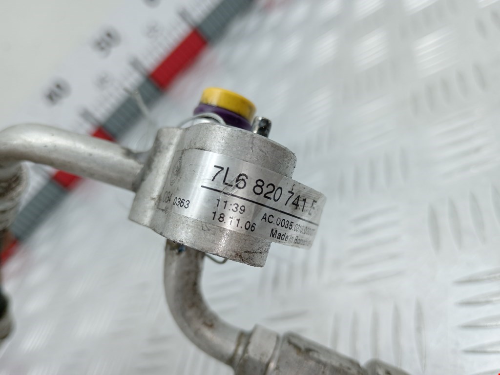 Трубка кондиционера VOLKSWAGEN Touareg 2002-2010