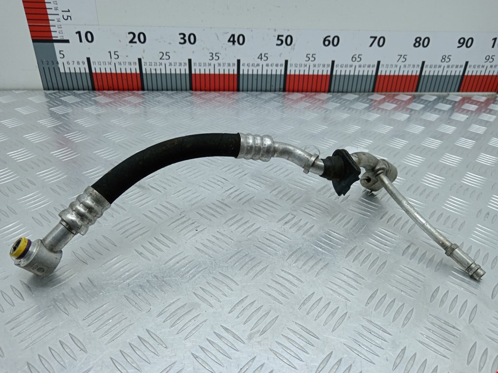 Трубка кондиционера VOLKSWAGEN Touareg 2002-2010