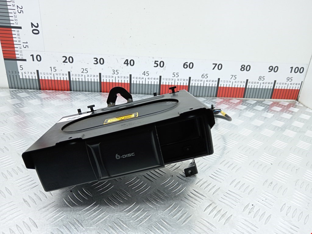 Ченджер компакт дисков VOLKSWAGEN Touareg 2002-2010